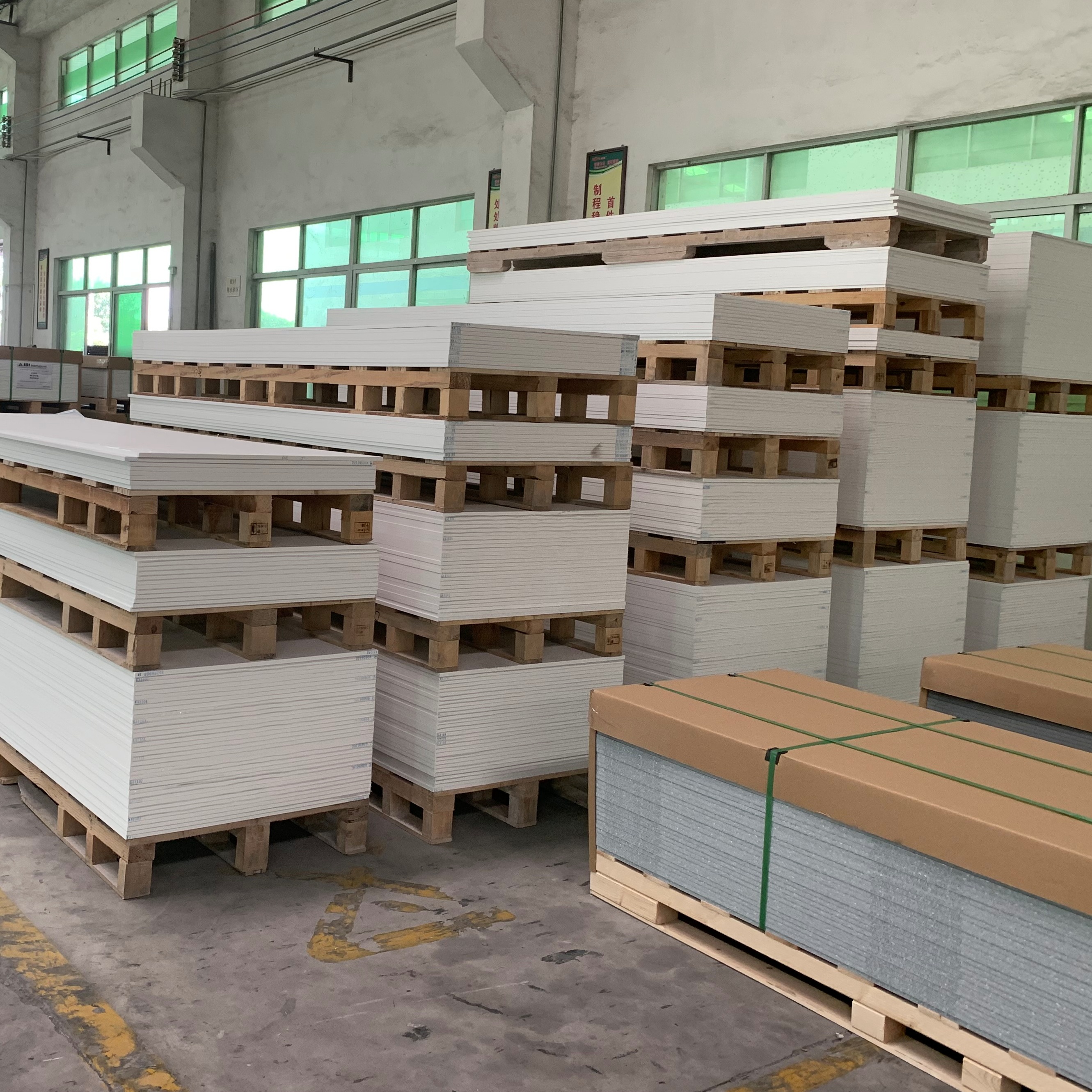 Calidad Personalizar Colores Superficie sólida acrílica Piedra Superficie acrílica Piedra para encimera